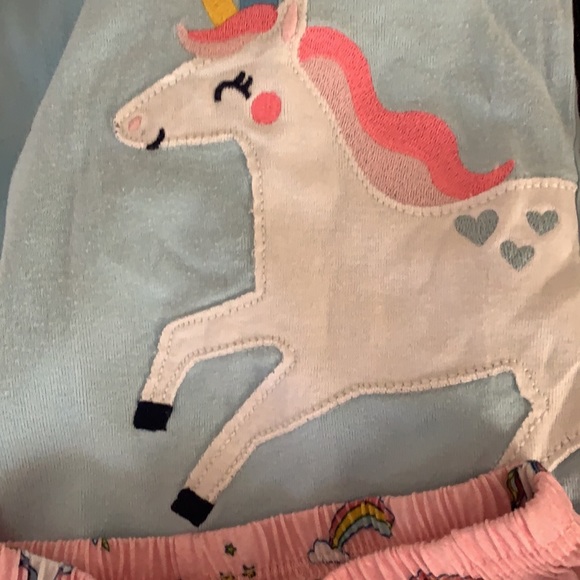 PJ Set, toddler girl, 3t, 5t, Gap and Carter’s - Picture 11 of 12